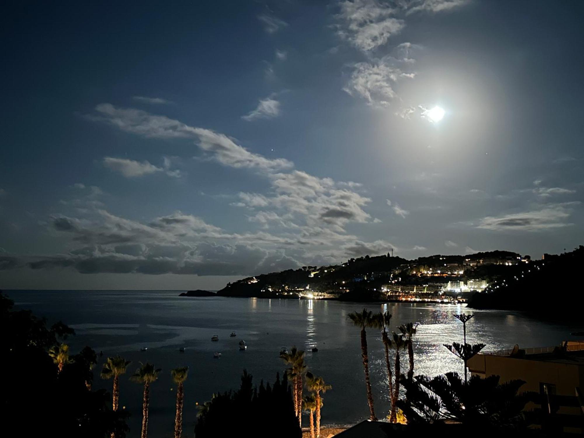 Playa Cotobro La Higuera Apartment Almunecar Luaran gambar